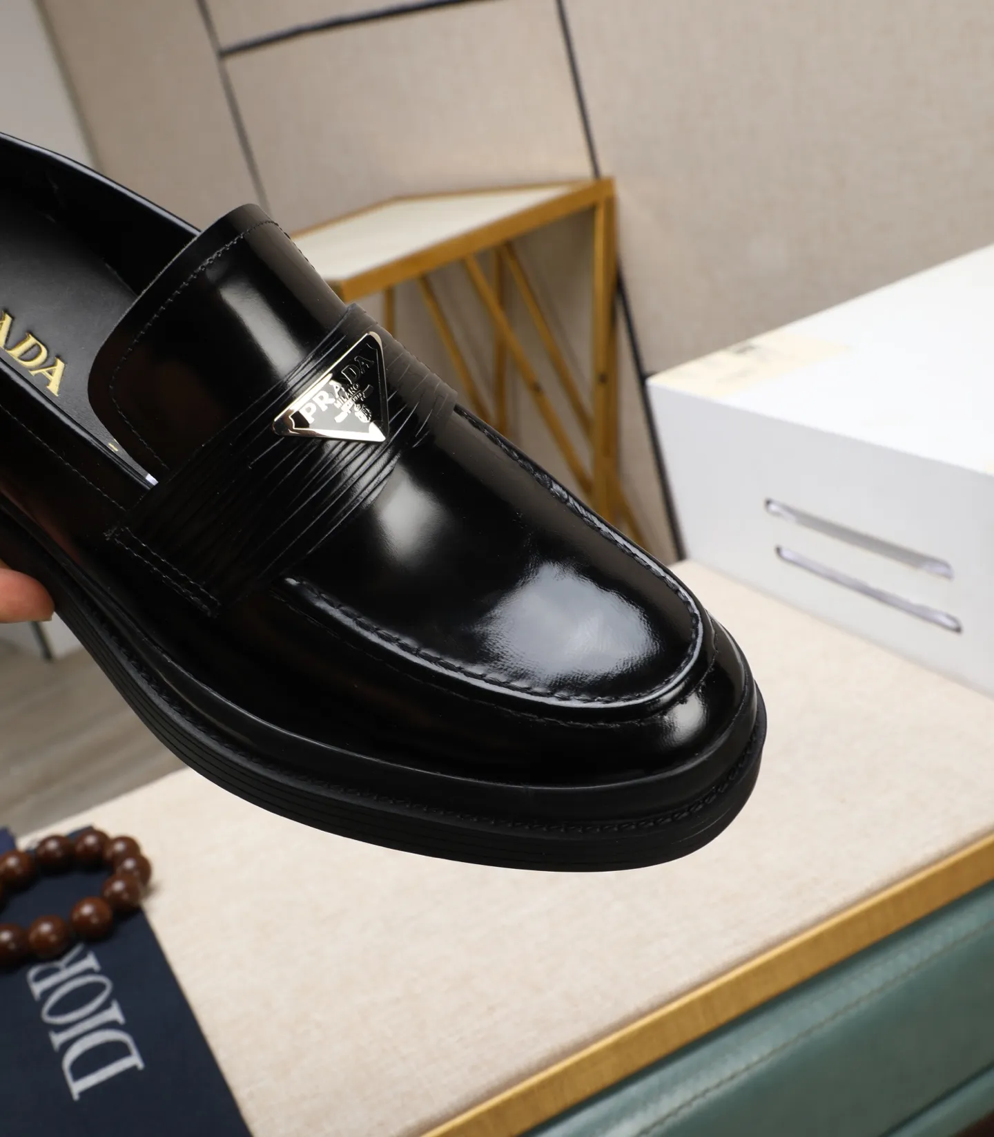 Men's men's shoes 💰540 (water-dyed cow leather) 📛📛PRADA high-end counter's latest formal business leather shoes 👔original and highest quality! Imported from Italy 🇮🇹 first-layer calfskin fabric ➕ cowhide lining Original outsole Formal size: 38➖44 (45 customized)